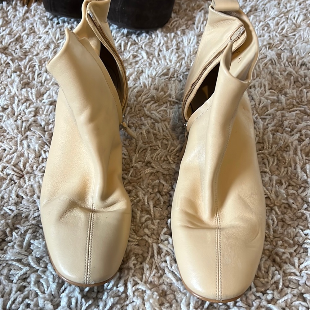 Everlane Mustard Soft Leather Bootie